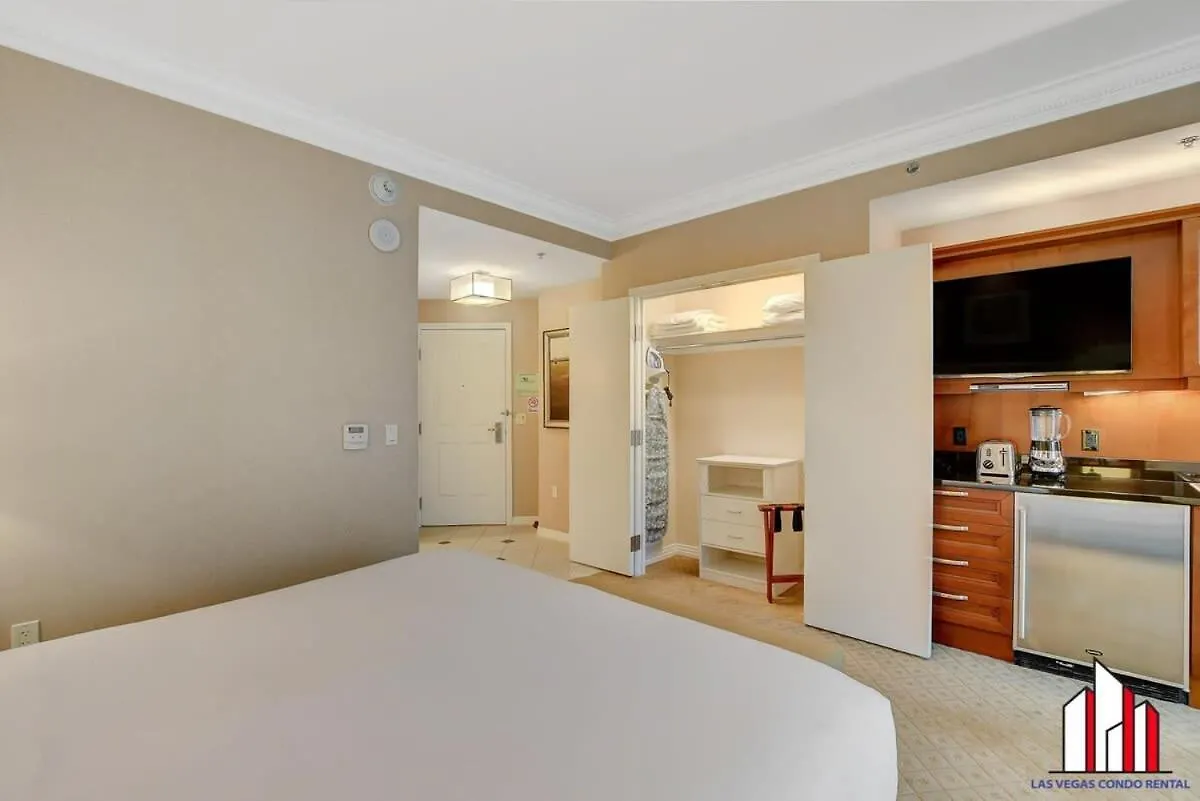 Signature 2Br3Ba Balcony Combo Units 18-701 And 03 Las Vegas 0*,