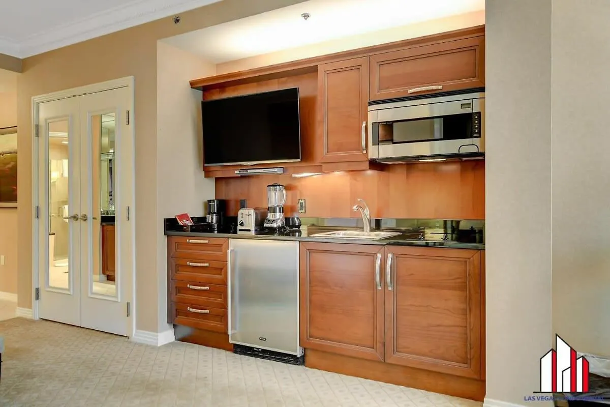Signature 2Br3Ba Balcony Combo Units 18-701 And 03 Las Vegas Semesterbostad