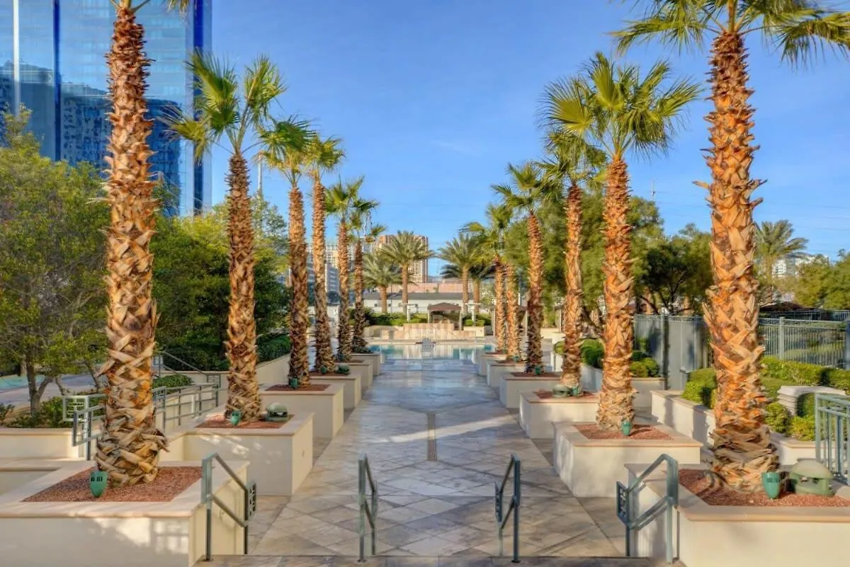 Signature 2Br3Ba Balcony Combo Units 18-701 And 03 Las Vegas 0*,  USA
