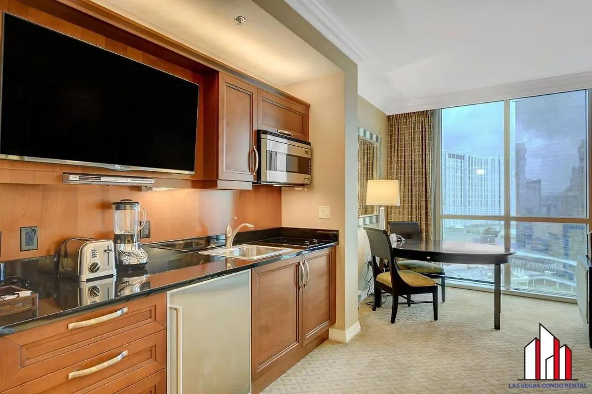 Signature 2Br3Ba Balcony Combo Units 18-701 And 03 Las Vegas